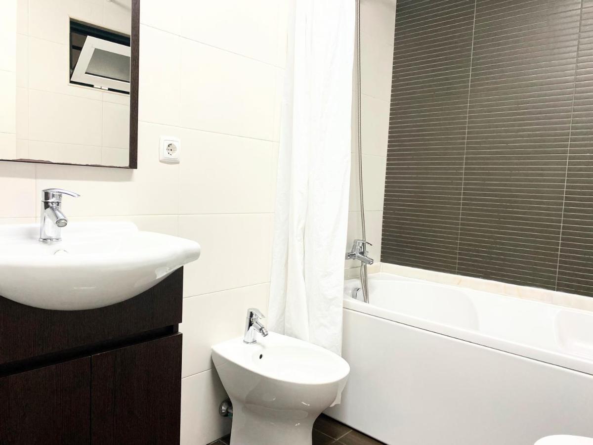 Apartment In The Center Next To The Parliament Lisbon Luaran gambar